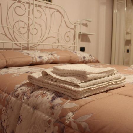 B&B Marilyn Равенна Екстер'єр фото